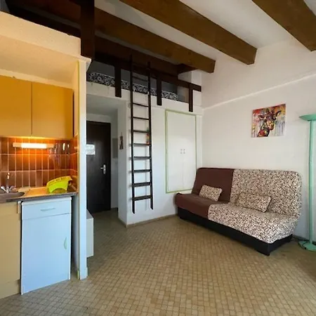 Pres Village Naturiste - 4 Pers. - Fr-1-880-11 * אגדה